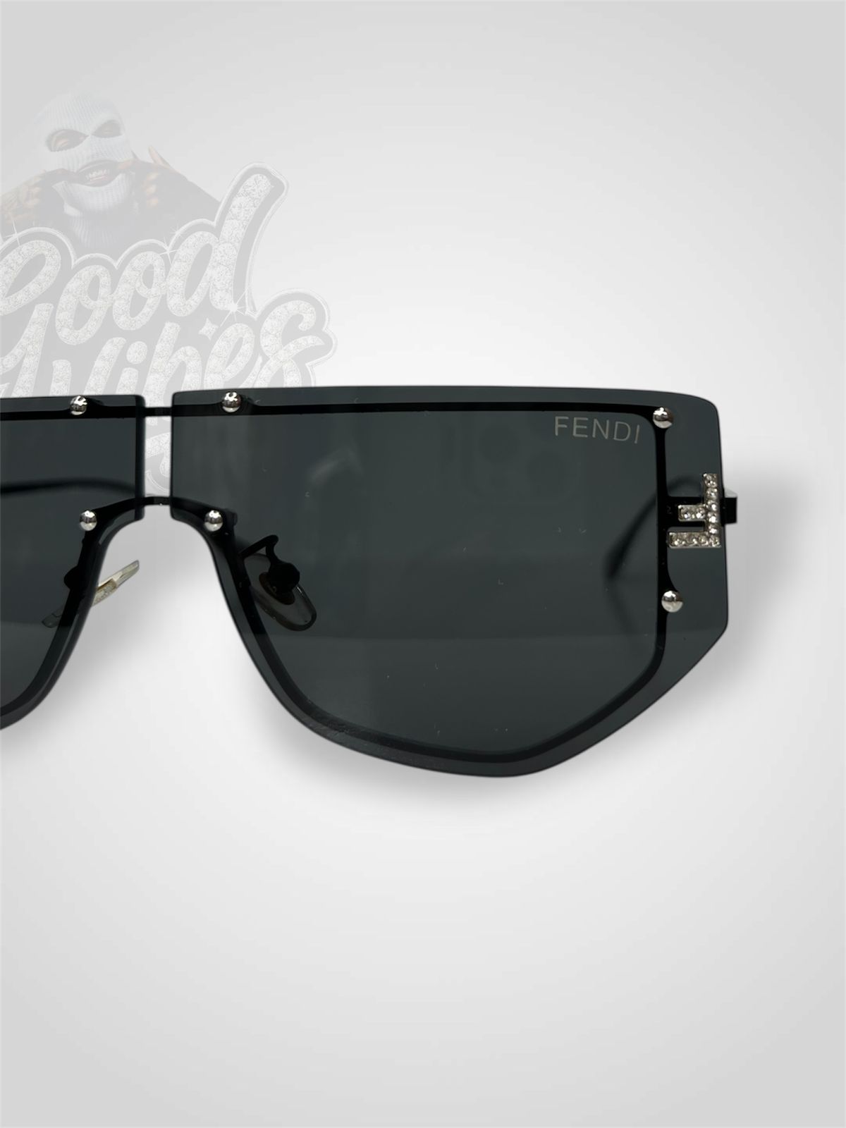 LENTES DE LUJO FENDI ROMA.