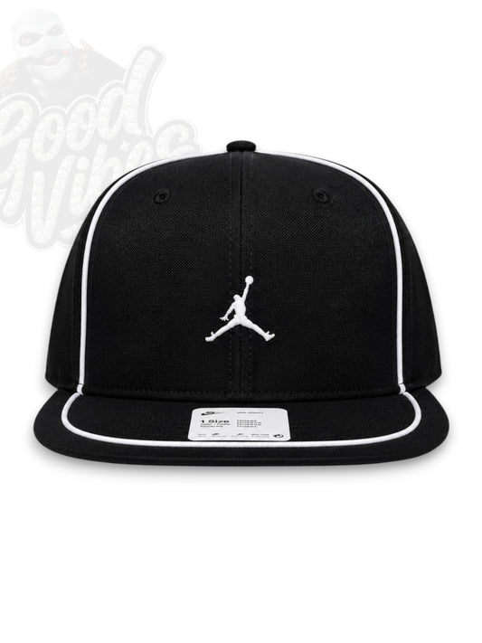 GORRA JORDAN FLY SNAPBACK.
