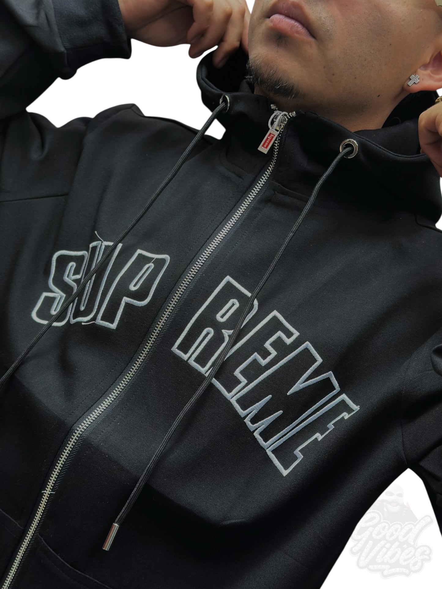 CONJUNTO SUPREME EXCLUSIVE.