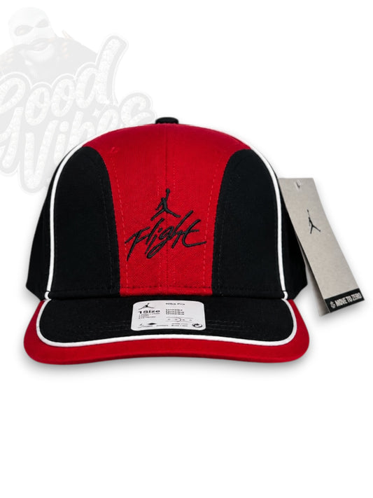 GORRA JORDAN FLY SNAPBACK.