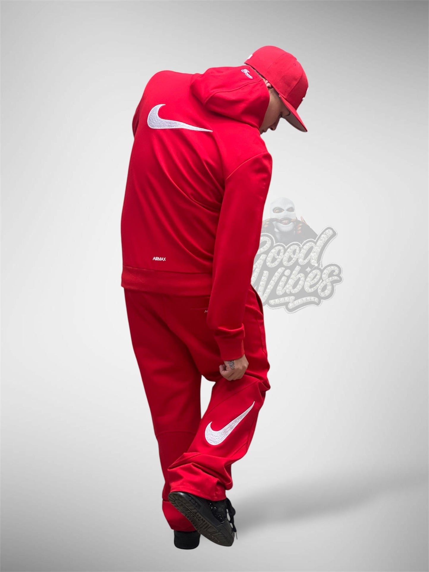 CONJUNTO NIKE AIR MAX X SUPREME.