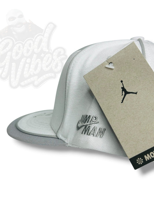 GORRA JORDAN FLY SNAPBACK.