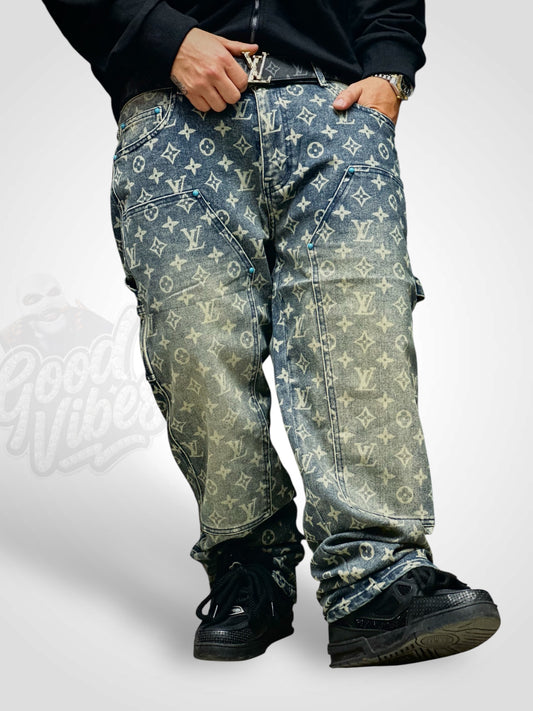 JEAN LUIS VUITTON EXCLUSIVE.