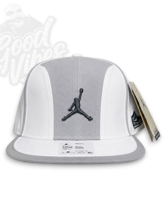 GORRA JORDAN FLY SNAPBACK.