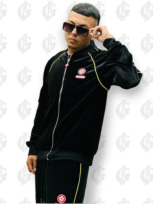 CONJUNTO CASA BLANCA EN TERCIOPELO- EDICIÓN EXCLUSIVA.