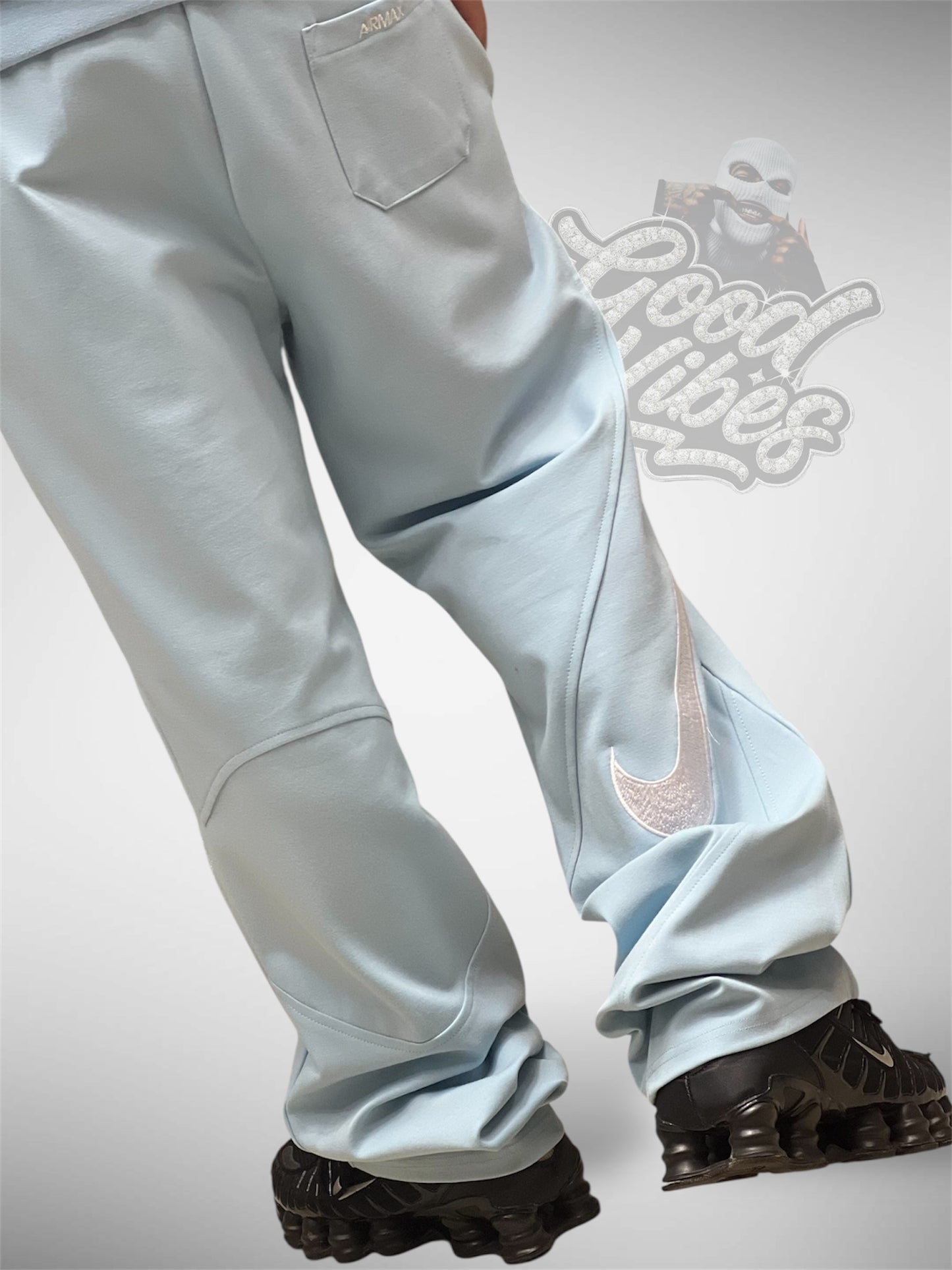 CONJUNTO NIKE AIR MAX X SUPREME.