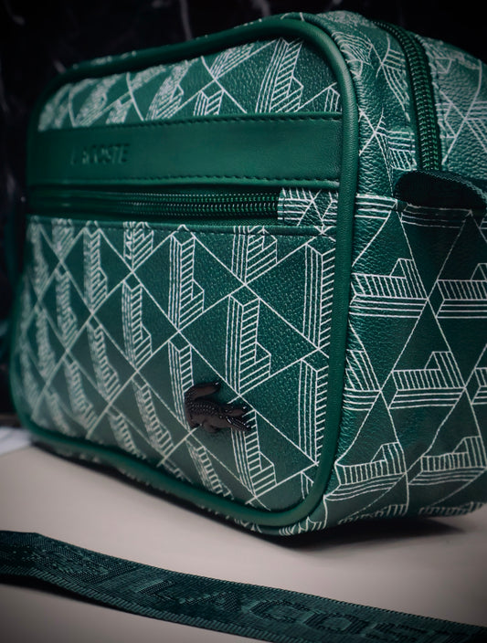 CARRIEL LACOSTE EXCLUSIVE.