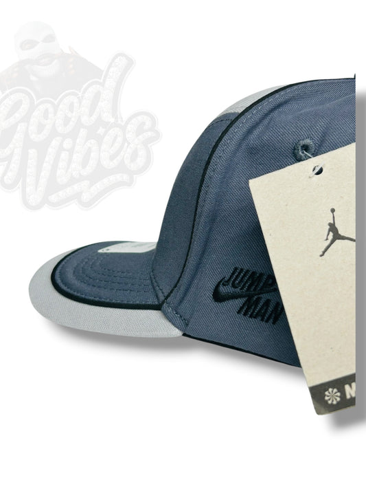 GORRA JORDAN FLY SNAPBACK.