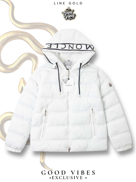 JACKET MONCLER EXCLUSIVE.