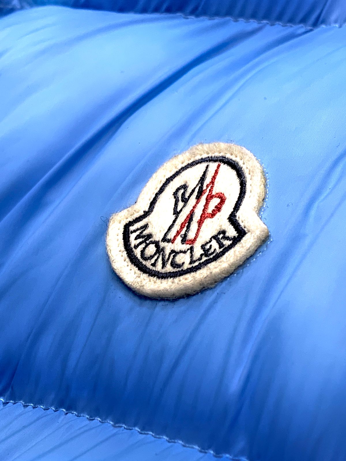 CHALECO MONCLER BLUE EXCLUSIVE.