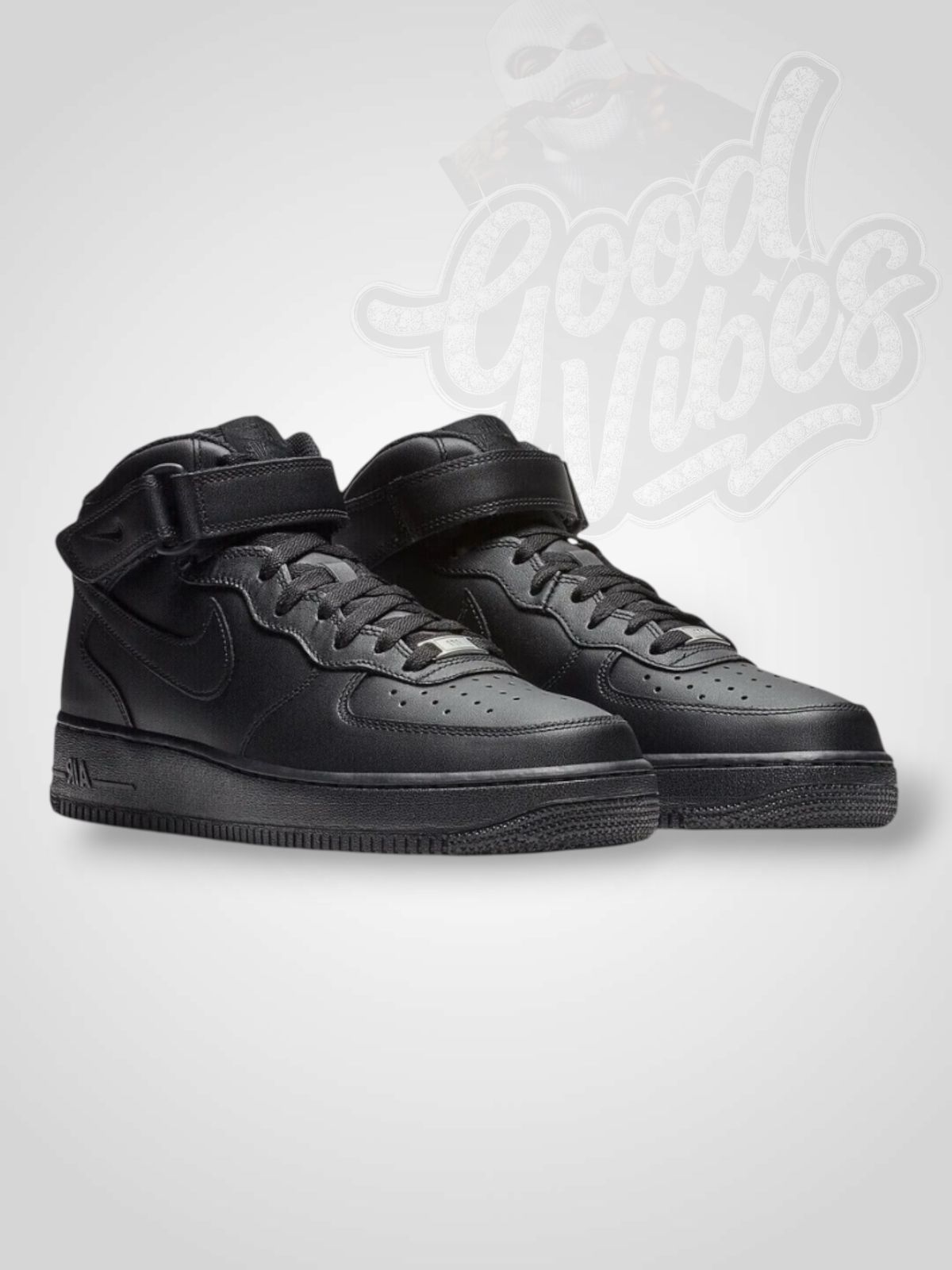 TENIS NIKE AIR FOR ONE CLASICC EN BOTA NEGRAS.