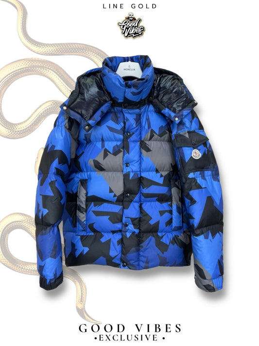 JACKET MONCLER PUFFER.